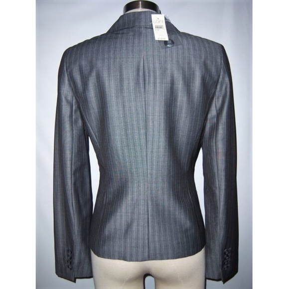 NWT The LIMITED Lined 2-button Blazer - Picture 2 of 8